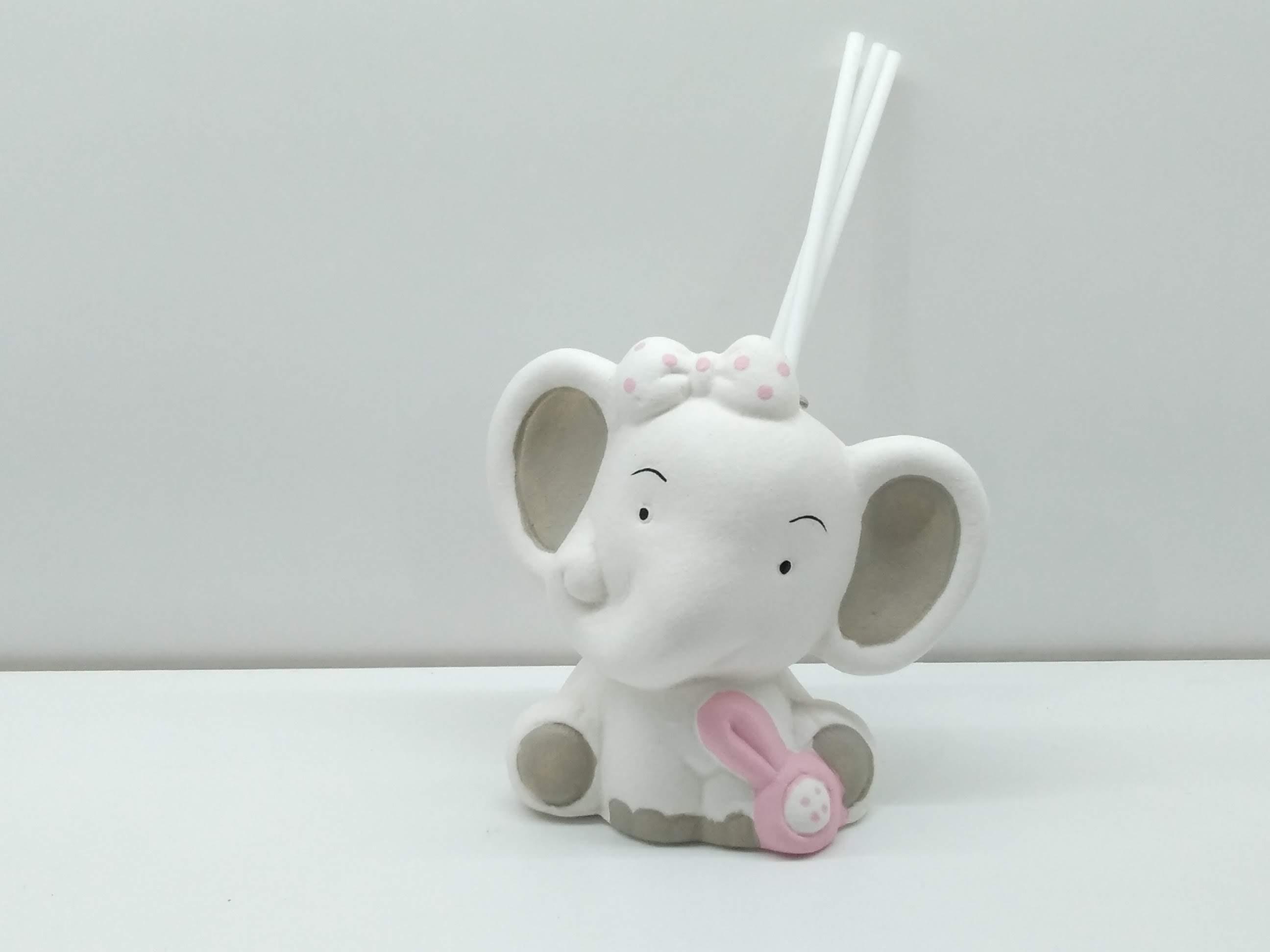 ELEFANTE_ROSA_PROF_LUCE